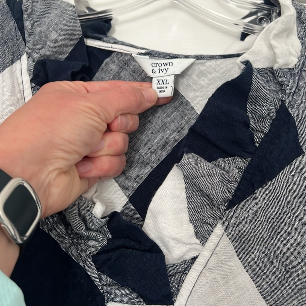 Crown and Ivy navy and white buffalo plaid ruffle neck linen dress - Picture 2 of 5
